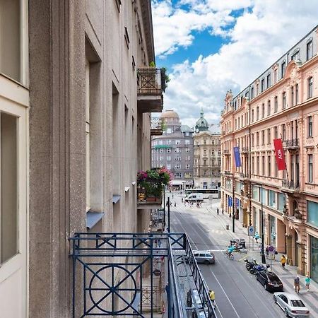 Spacious Apartment With Balcony At Wenceslas Sq Prag Exterior foto