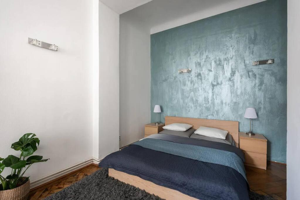 Spacious Apartment With Balcony At Wenceslas Sq Prag Exterior foto