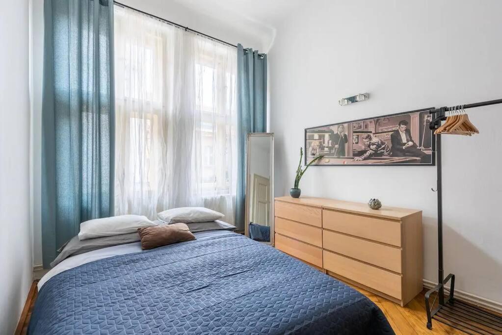 Spacious Apartment With Balcony At Wenceslas Sq Prag Exterior foto